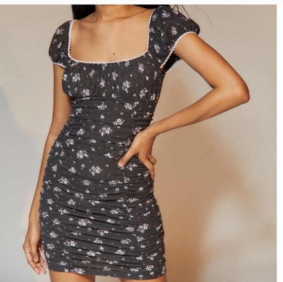 Urban Outfitters Dresses & Skirts - Urban Outfitters short rushed Gray and white minidress size L